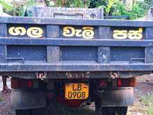 https://riyasewana.com/uploads/isuzu-dump-truck-31635194982.jpg