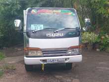 Isuzu Dumptruck Tipper 2010 Lorry