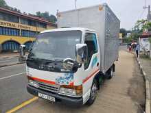 Isuzu Elf 10.5 Feet Dabble Wheel Dunu Model 2000 Lorry