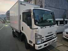 Isuzu ELF 10.5 Feet 2011 Lorry
