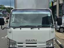 Isuzu Elf 10.5 2016 Lorry
