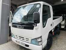 Isuzu Elf 10.5 Ft 2005 Lorry