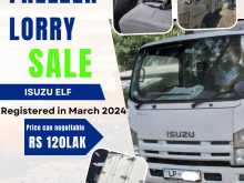 Isuzu ELF 2011 Lorry