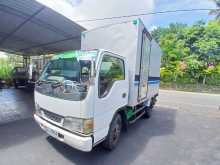 Isuzu ELF 106 2003 Lorry