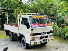 Isuzu Elf 1981 Lorry