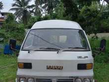 Isuzu Elf 1975 Van