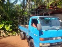 Isuzu Elf 1978 Lorry