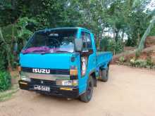 Isuzu Elf 1984 Lorry
