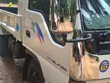 https://riyasewana.com/uploads/isuzu-elf-111811014673.jpg