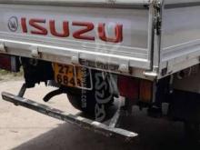 https://riyasewana.com/uploads/isuzu-elf-1150843479289.jpg