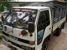 Isuzu Elf 1988 Lorry