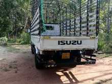 https://riyasewana.com/uploads/isuzu-elf-11823354323.jpg