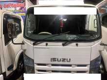Isuzu ELF 2011 Lorry
