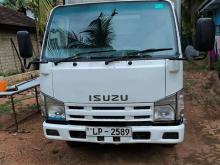 Isuzu ELF 2011 Lorry