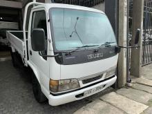 Isuzu Elf 12.5 Ft 2004 Lorry