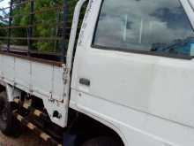 Isuzu Elf 1977 Lorry