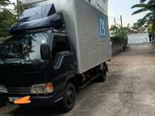 Isuzu ELF 2000 Lorry