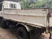 https://riyasewana.com/uploads/isuzu-elf-121953464363.jpg