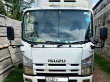 Isuzu ELF 2011 Lorry