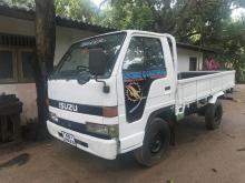Isuzu ELF 1984 Lorry