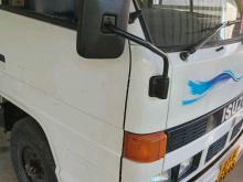 Isuzu ELF 1980 Lorry