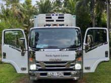 Isuzu ELF 2011 Lorry