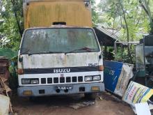 Isuzu Elf 1982 Lorry
