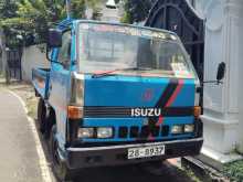 Isuzu ELF 1980 Lorry