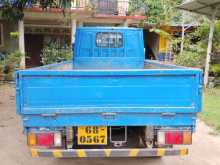 https://riyasewana.com/uploads/isuzu-elf-1418305223.jpg