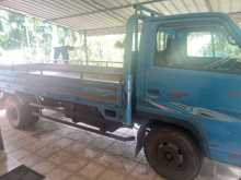 Isuzu ELF 1989 Lorry