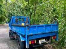 https://riyasewana.com/uploads/isuzu-elf-150-171208424042.jpg