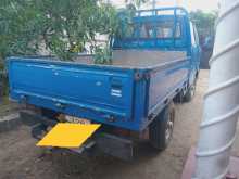 https://riyasewana.com/uploads/isuzu-elf-150-1978-98112312703.jpg