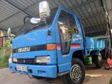 Isuzu ELF 150 1981 Lorry