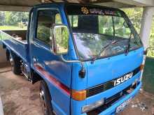 https://riyasewana.com/uploads/isuzu-elf-150-1981-67232312934.jpg