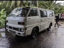 https://riyasewana.com/uploads/isuzu-elf-150-1987-1913044112153.jpg