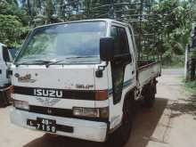 https://riyasewana.com/uploads/isuzu-elf-150-262036514972.jpg