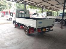 https://riyasewana.com/uploads/isuzu-elf-150-4918186054.jpg
