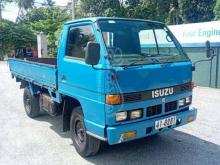 https://riyasewana.com/uploads/isuzu-elf-151315444423100.jpg