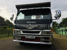 https://riyasewana.com/uploads/isuzu-elf-1515172217096.jpg