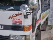 https://riyasewana.com/uploads/isuzu-elf-1592617450360.jpg