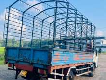 https://riyasewana.com/uploads/isuzu-elf-16-5-1993-820265612383.jpg