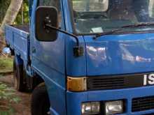 Isuzu Elf 1984 Lorry