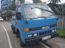 https://riyasewana.com/uploads/isuzu-elf-161409134622.jpg