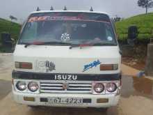 Isuzu ELF 1992 Van