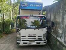 Isuzu ELF 2012 Lorry