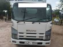 Isuzu ELF 2011 Lorry