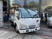 Isuzu ELF 2017 Lorry