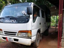 Isuzu ELF 1995 Crew Cab