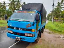 Isuzu Elf 1980 Lorry