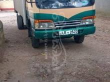 Isuzu Elf 2000 Lorry